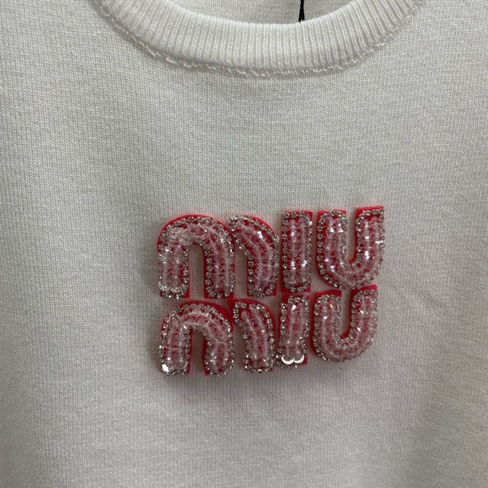 Miu Miu Red Diamond Logo White Vest - Picture 6 of 6